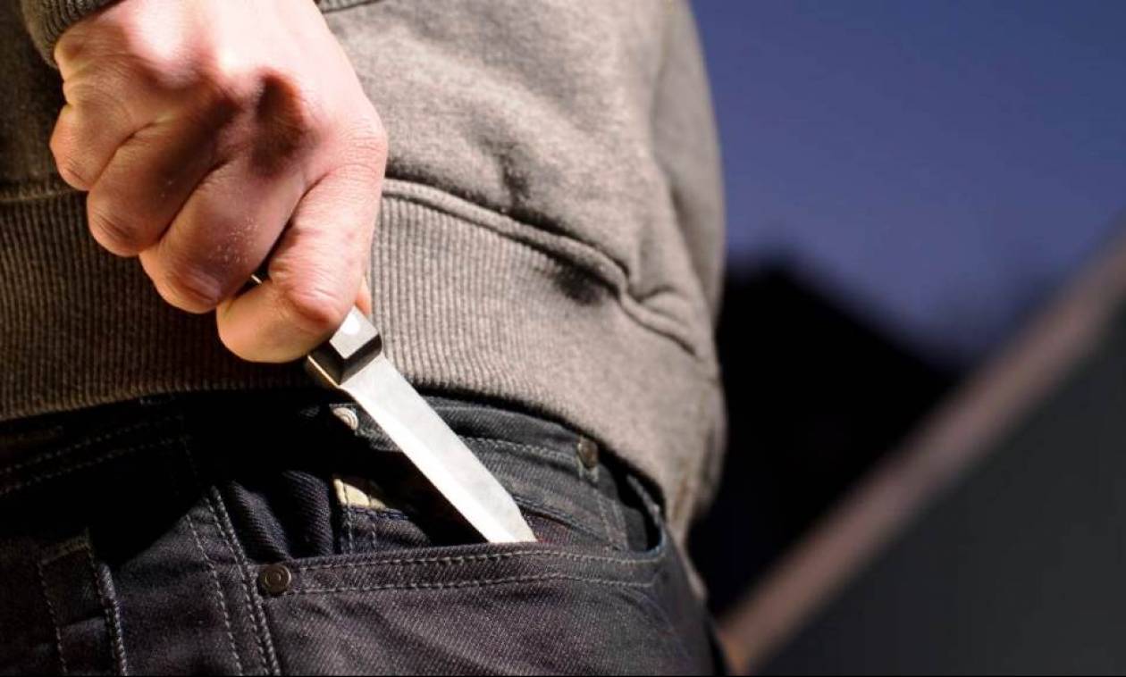 «Μίλησαν» τα μαχαίρια στα Χανιά: Σε κρίσιμη κατάσταση ένα άτομο