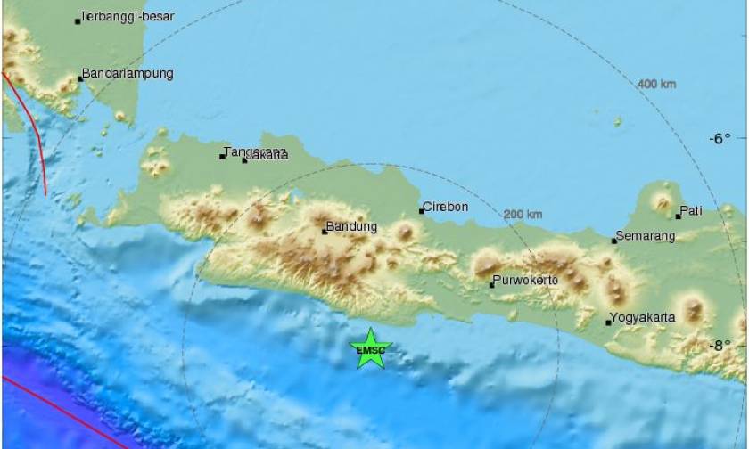 Ισχυρός σεισμός 6,5 Ρίχτερ συγκλόνισε την Ινδονησία