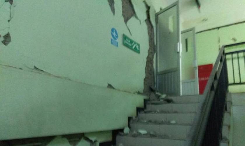 Ινδονησία: Δύο νεκροί κι επτά τραυματίες από τον σεισμό των 6,5 Ρίχτερ