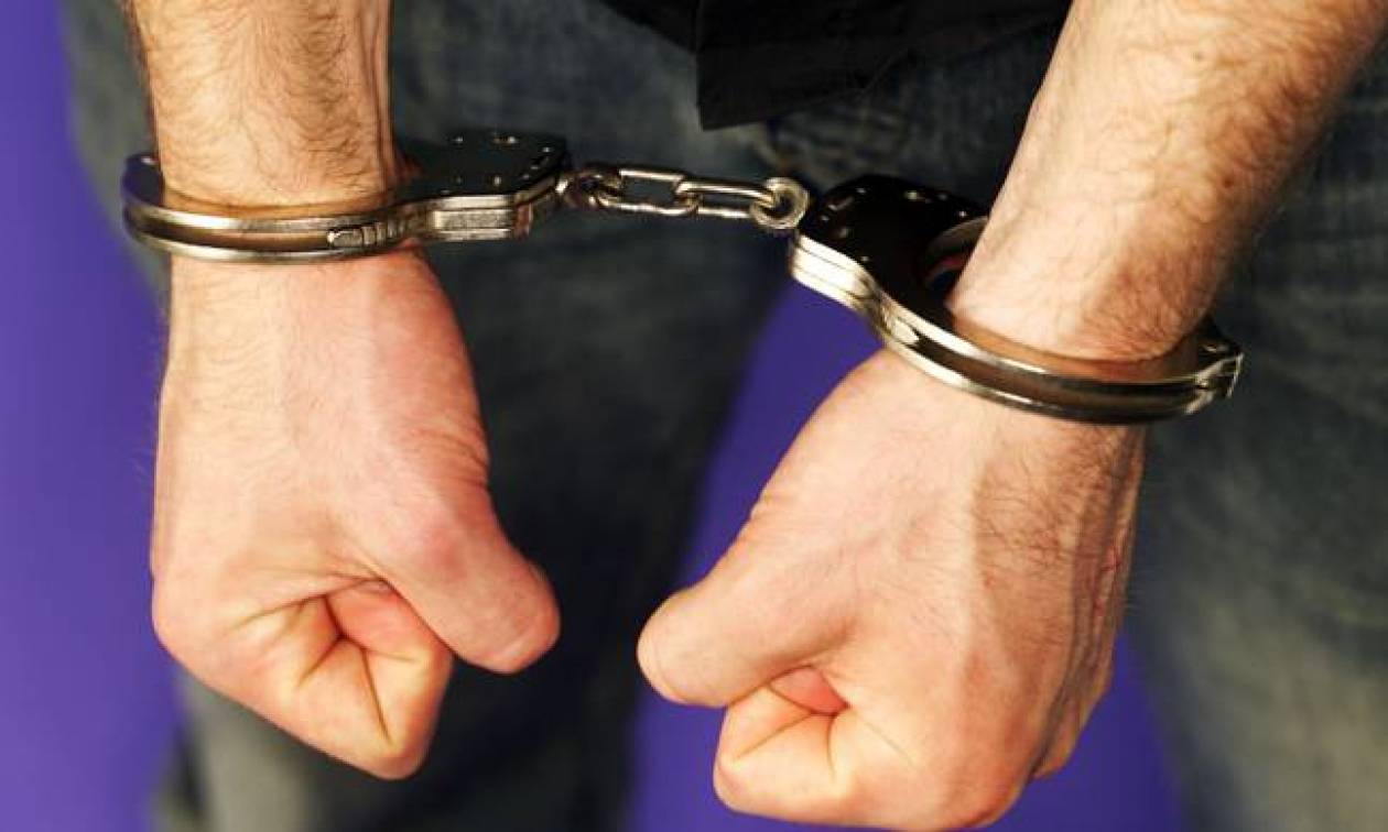 Αλεξανδρούπολη: Πέντε συλλήψεις για εξαπάτηση πολιτών