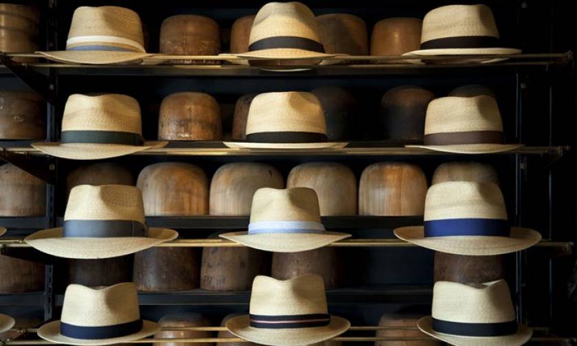 Ιταλία: Χρεοκόπησε η ιστορική φίρμα καπέλων Borsalino που έντυνε από Καπόνε μέχρι Μπερλουσκόνι