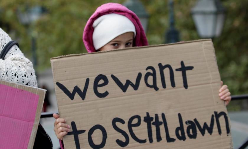 Προσφυγικό: Το Βερολίνο δεν τηρεί τις δεσμεύσεις του απέναντι στην Αθήνα