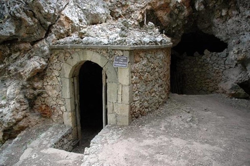 Ζωντανή αναπαράσταση της γέννησης του Ιησού στην Κρήτη (pics)
