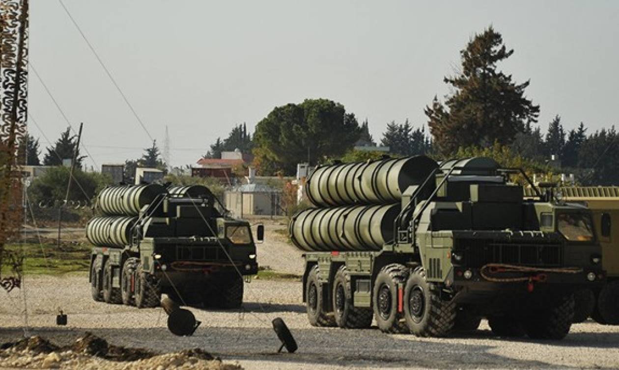 Μόσχα: Η Τουρκία αγοράζει αντιαεροπορικά συστήματα S-400 με ρωσικό δανεισμό