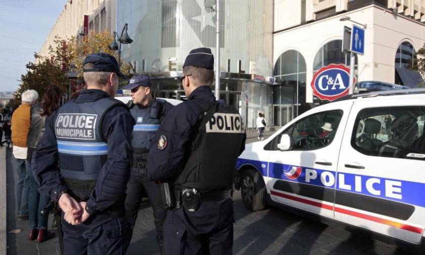 Γαλλία: Σύλληψη δύο ατόμων με την κατηγορία ότι ετοίμαζαν τρομοκρατικά χτυπήματα