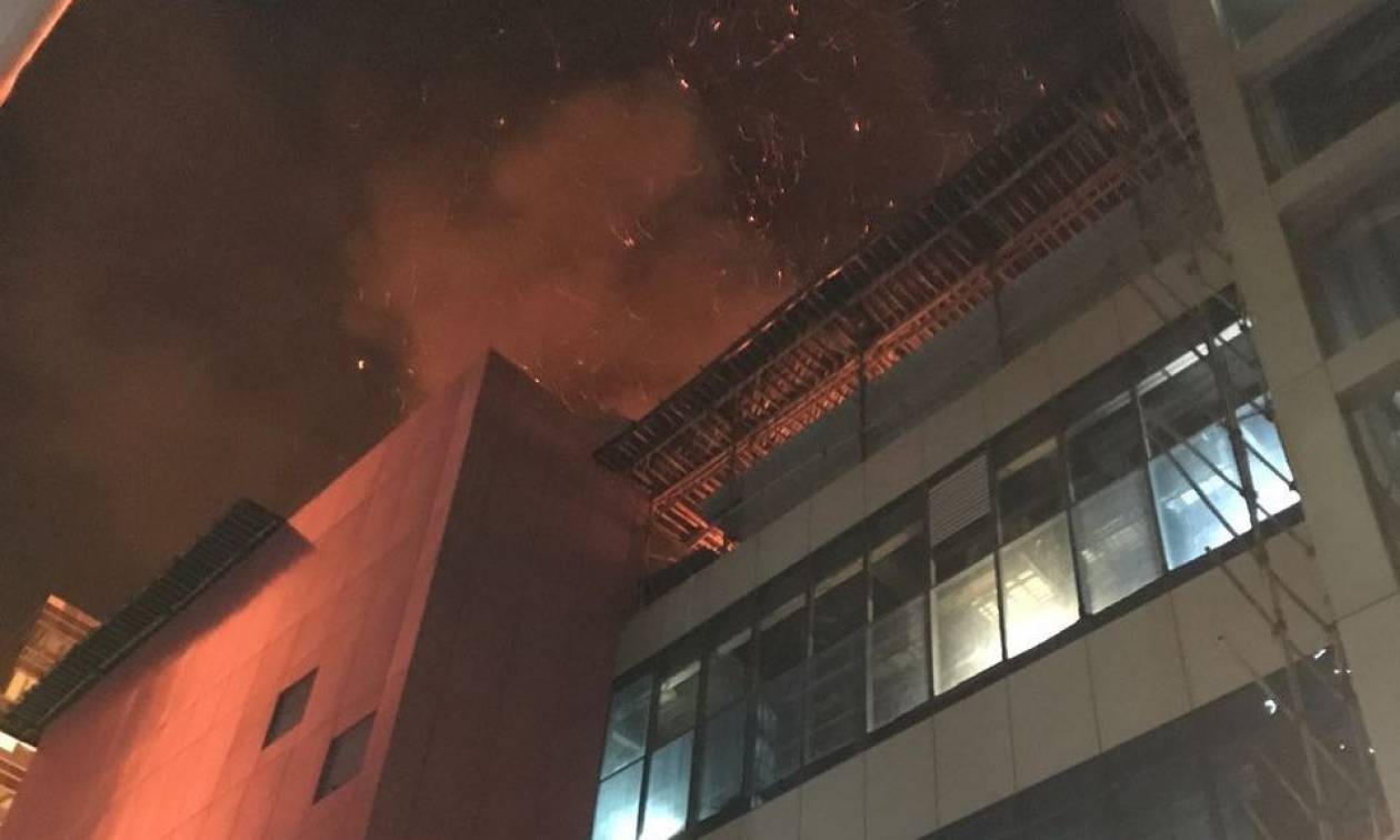 Ινδία: Πυρκαγιά σε κτήριο στη Μουμπάι στοίχισε τη ζωή σε 12 ανθρώπους