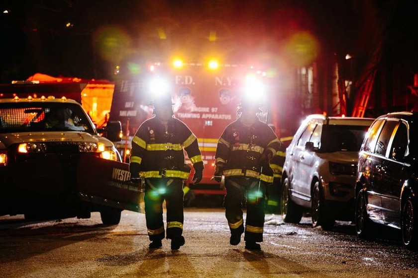 Τραγωδία στη Νέα Υόρκη: Τέσσερα παιδιά ανάμεσα στους 12 νεκρούς της πυρκαγιάς στο Μπρονξ (Pics)