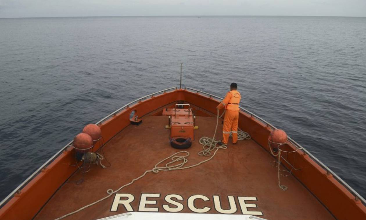 Ινδονησία: Δεκάδες αγνοούμενοι από την ανατροπή ταχύπλοου σκάφους