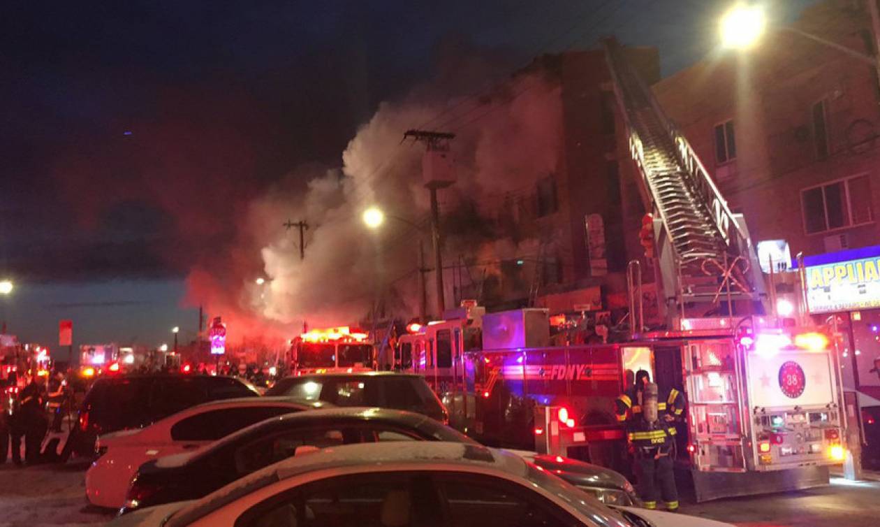Νέα Υόρκη: Νέα μεγάλη πυρκαγιά σε πολυκατοικία στο Μπρονξ - Πολλοί τραυματίες (Pics+Vids)
