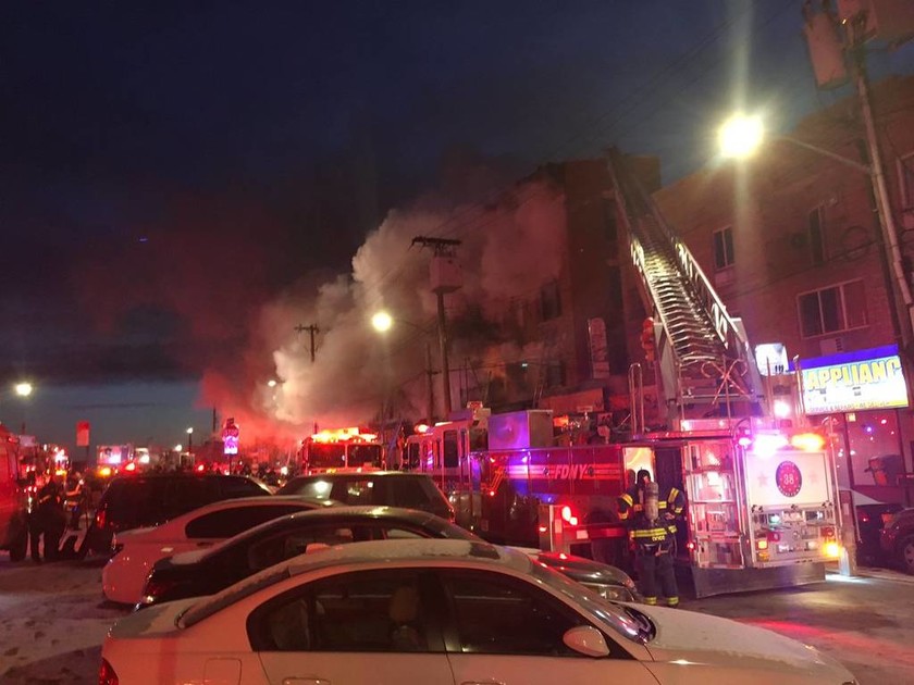 ΕΚΤΑΚΤΟ: Νέα Υόρκη: Νέα μεγάλη πυρκαγιά σε πολυκατοικία στο Μπρονξ - Πολλοί τραυματίες (Pics+Vids)