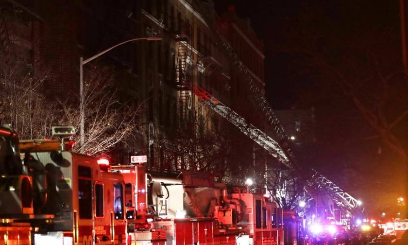 Νέα Υόρκη: Αυξήθηκε ο αριθμός των νεκρών από την πυρκαγιά σε πολυκατοικία στο Μπρονξ