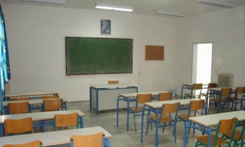 Κλειστά τα σχολεία σήμερα στην Καστοριά λόγω... καρναβαλιού