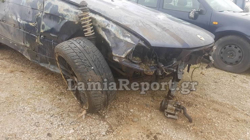 Σοκαριστικό τροχαίο έξω από τη Λαμία – Τραυματίστηκαν δύο νεαροί (ΠΡΟΣΟΧΗ – ΣΚΛΗΡΕΣ ΕΙΚΟΝΕΣ)