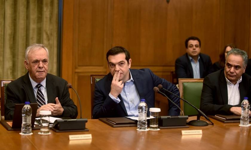 Tsipras: Challenges and opportunities ahead in 2018, both in economy and foreign policy
