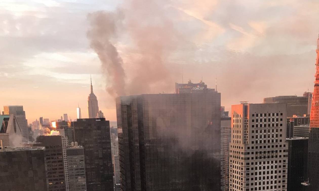 Φωτιά: Στις φλόγες η οροφή του Trump Tower στη Νέα Υόρκη (vids)