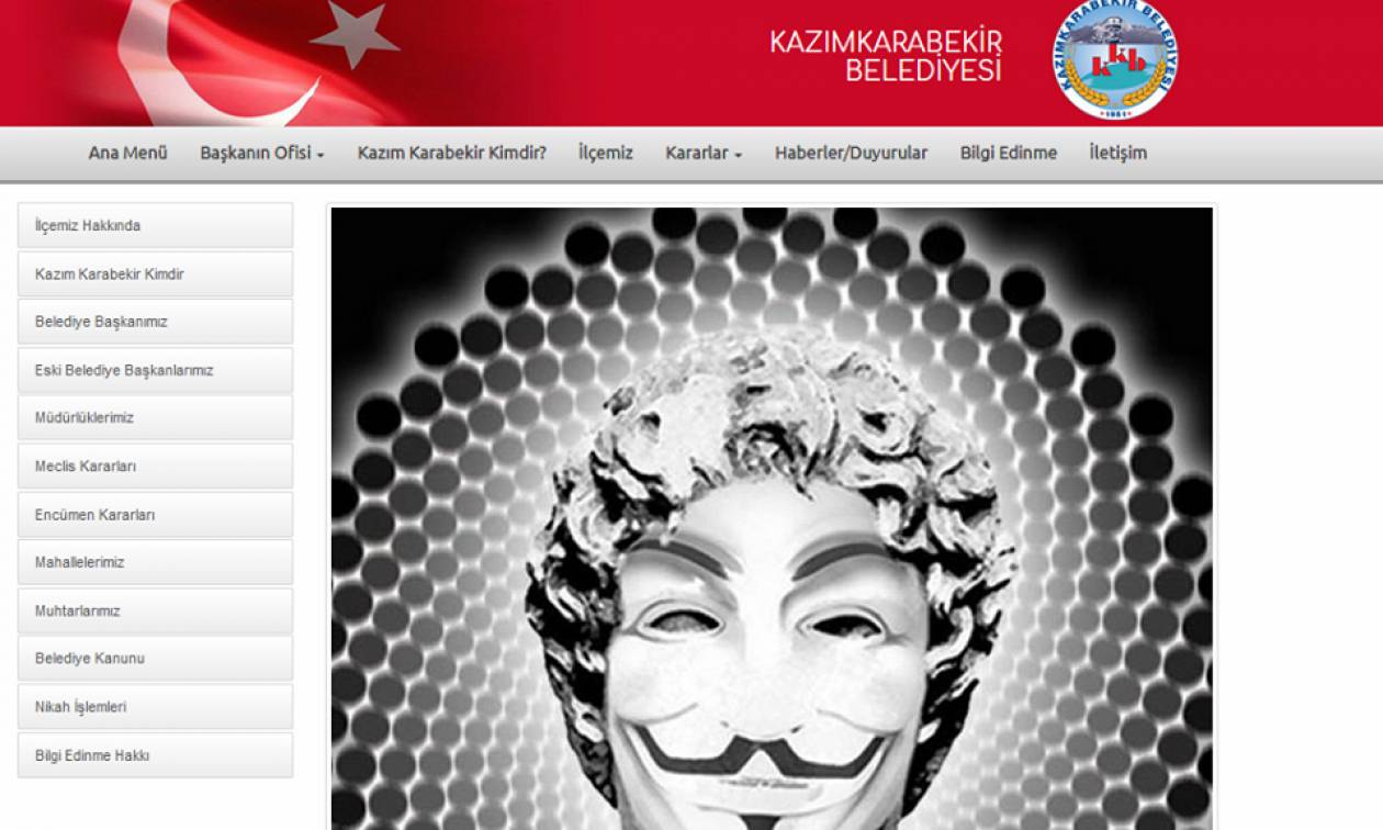 Οι Anonymous Greece «έντυσαν» τον Ερντογάν γυναίκα (Pics)