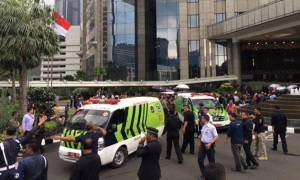 Στους 75 οι τραυματίες από την κατάρρευση ορόφου στο Χρηματιστήριο της Ινδονησίας