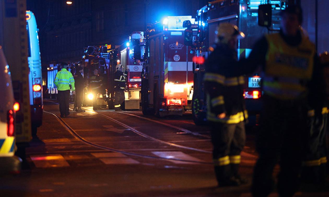 Τραγωδία στην Τσεχία: Τέσσερις τουρίστες κάηκαν ζωντανοί σε ξενοδοχείο στην Πράγα (Vid)