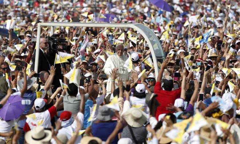 Πάπας Φραγκίσκος: Η πολιτική νοσεί σε μεγάλο βαθμό στη Λατινική Αμερική