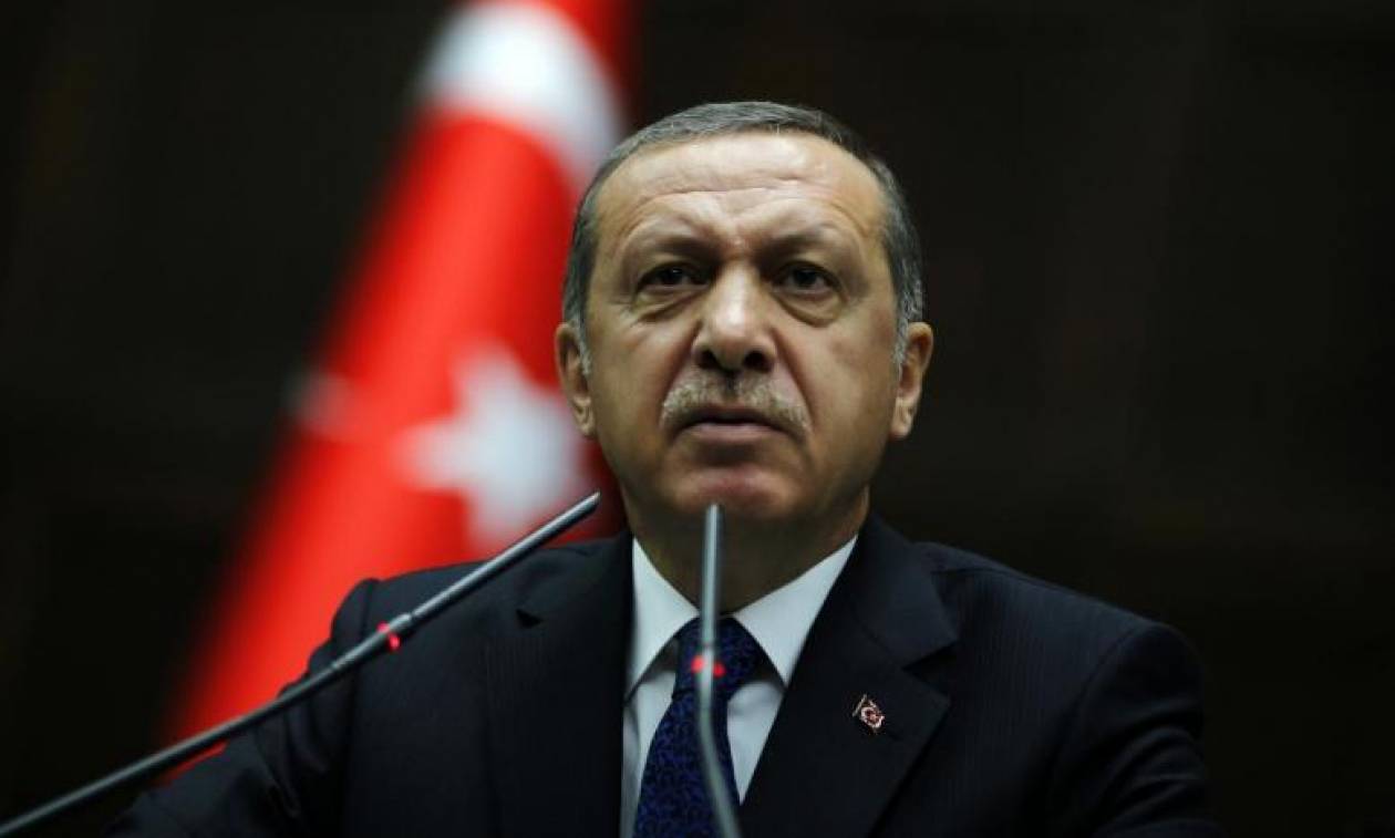 Χούντα Ερντογάν: Διέταξε τη σύλληψη 35 Τούρκων για αρνητικά σχόλια στο Twitter