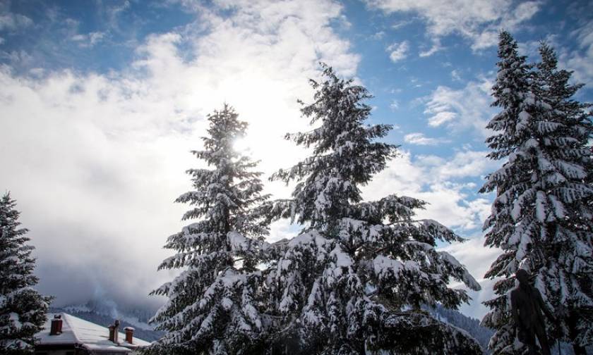 Οι μετεωρολόγοι προειδοποιούν για επιδείνωση του καιρού - Πού θα χιονίσει τις επόμενες ώρες