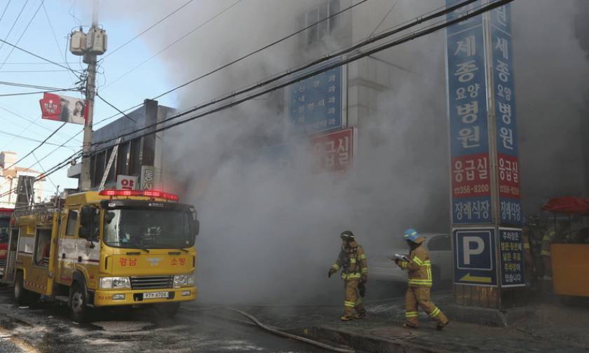 Τραγωδία στη Νότια Κορέα: Βίντεο ΣΟΚ - 37 νεκροί από πυρκαγιά σε νοσοκομείο (Pics+Vids)