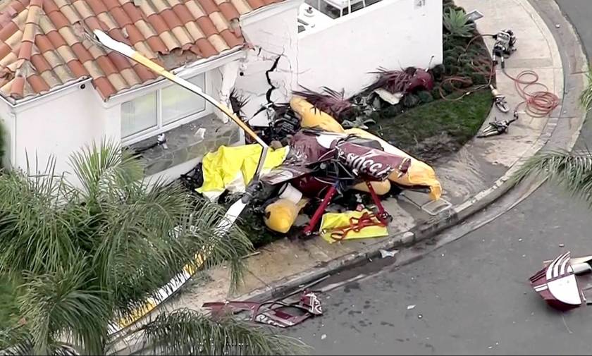 Τραγωδία στις ΗΠΑ: Ελικόπτερο συνετρίβη σε σπίτι – Τουλάχιστον τρεις νεκροί (Pics+Vids)
