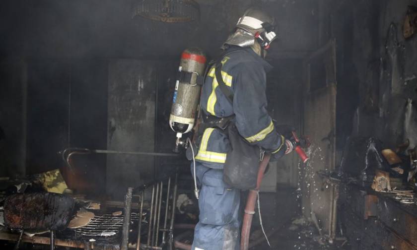 Τραγωδία στην Κάρυστο: Νεκρός ηλικιωμένος μετά από φωτιά στο σπίτι του