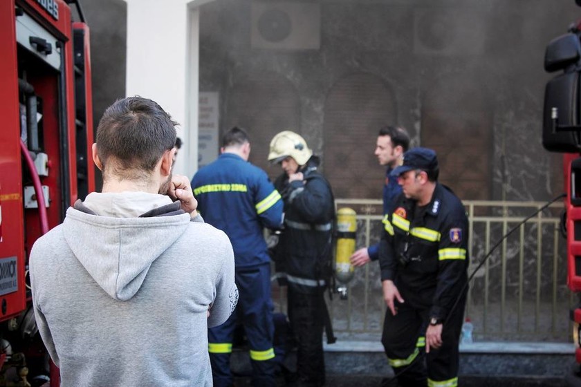 Κατασβέστηκε η πυρκαγιά στο Πνευματικό Κέντρο της Μητρόπολης Νίκαιας (pics)
