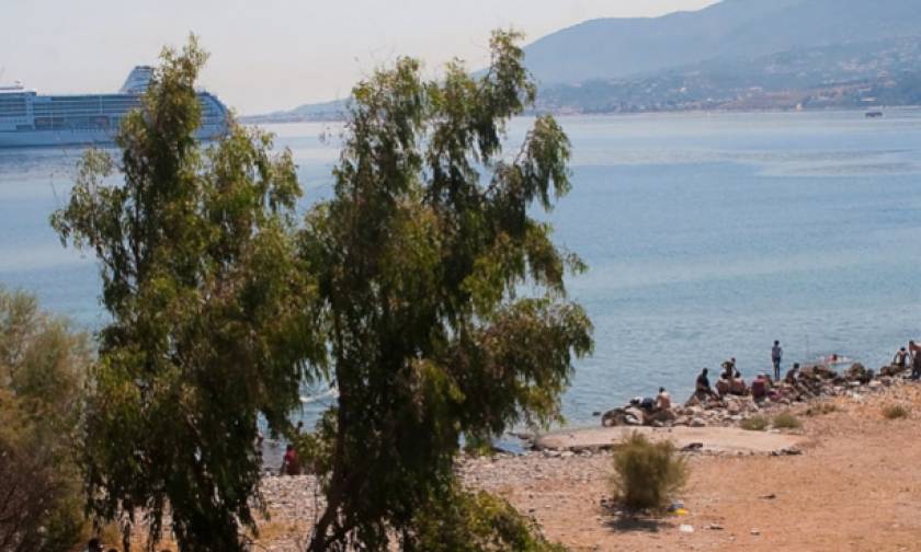 Θρίλερ στη Μυτιλήνη: Βρήκαν ημίγυμνο πτώμα στο λιμάνι