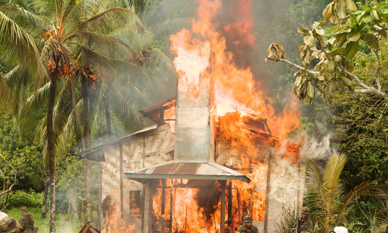 Φρίκη στη Γουινέα: Πέντε βρέφη κάηκαν ζωντανά από πυρκαγιά κατά τη διάρκεια επεισοδίων