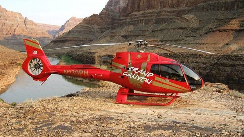 Τραγωδία στο Γκραντ Κάνιον: Συνετρίβη ελικόπτερο που μετέφερε τουρίστες – Τρεις νεκροί (pics)