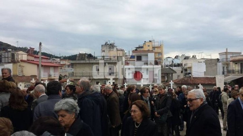 Πάτρα: Βουβός πόνος στην κηδεία του γιατρού Δημήτρη Κωνσταντίνου που «χάθηκε» στις Άνδεις (pics)