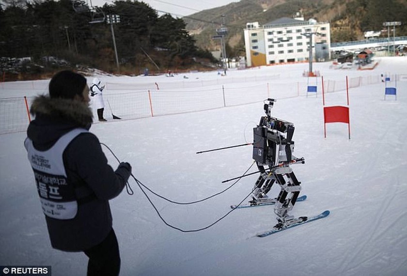 Χειμερινοί Ολυμπιακοί Αγώνες: Ρομπότ - σκιέρ κατεβαίνουν τις πλαγιές (pic&vid)