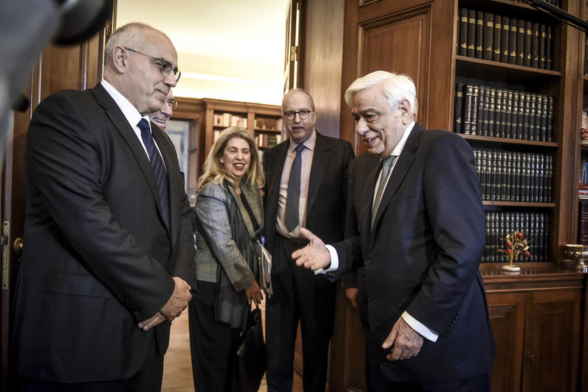 Προκόπης Παυλόπουλος: Οι τράπεζες θα συμβάλουν με τη θετική στάση τους στην αναδιάρθρωση του χρέους