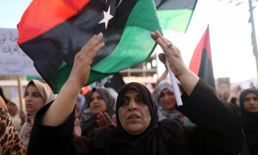 Λιβύη: Στους δρόμους χιλιάδες πολίτες - Τι συνέβη