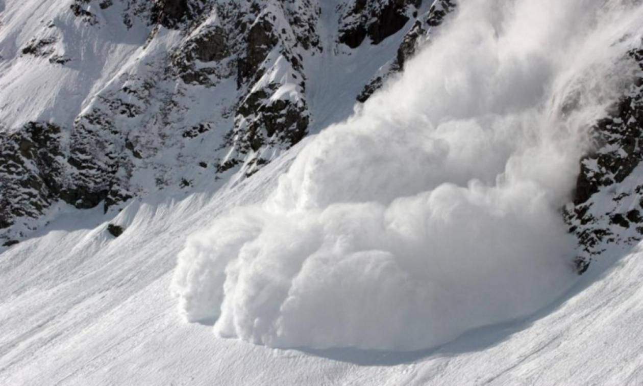 Χιονοστιβάδα παρέσυρε ορειβάτες στην Ελβετία - Δύο τραυματίες