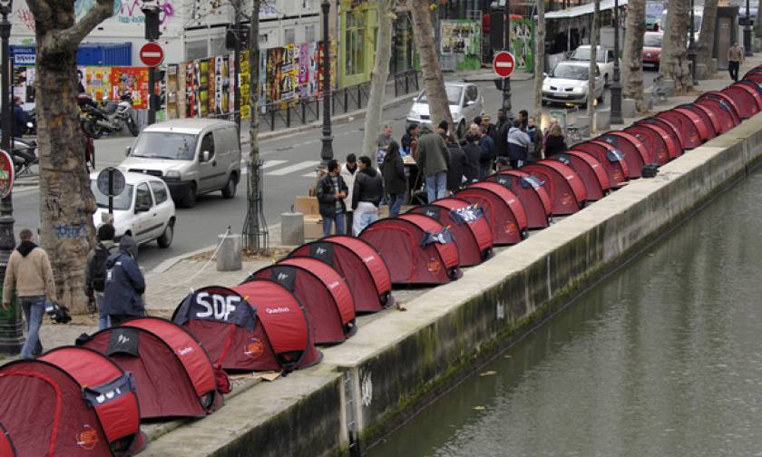 Πάνω από 3.000 άστεγοι στους δρόμους του Παρισιού!