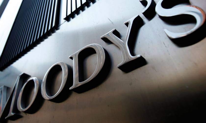 «Καθαρή» έξοδο από το μνημόνιο βλέπει η Moody’s – Πρόβλημα τα «κόκκινα» δάνεια