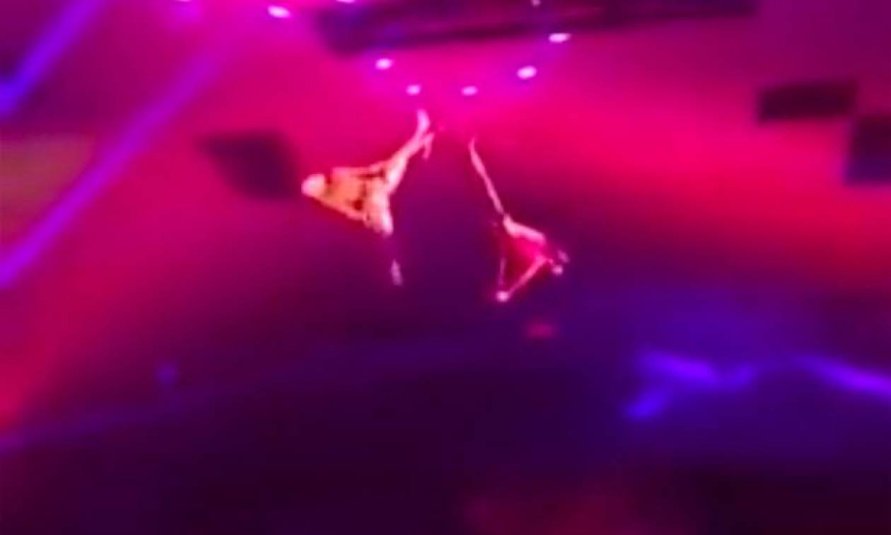 Βίντεο σοκ: Ακροβάτης έπεσε από ύψος έξι μέτρων κατά την διάρκεια του σόου