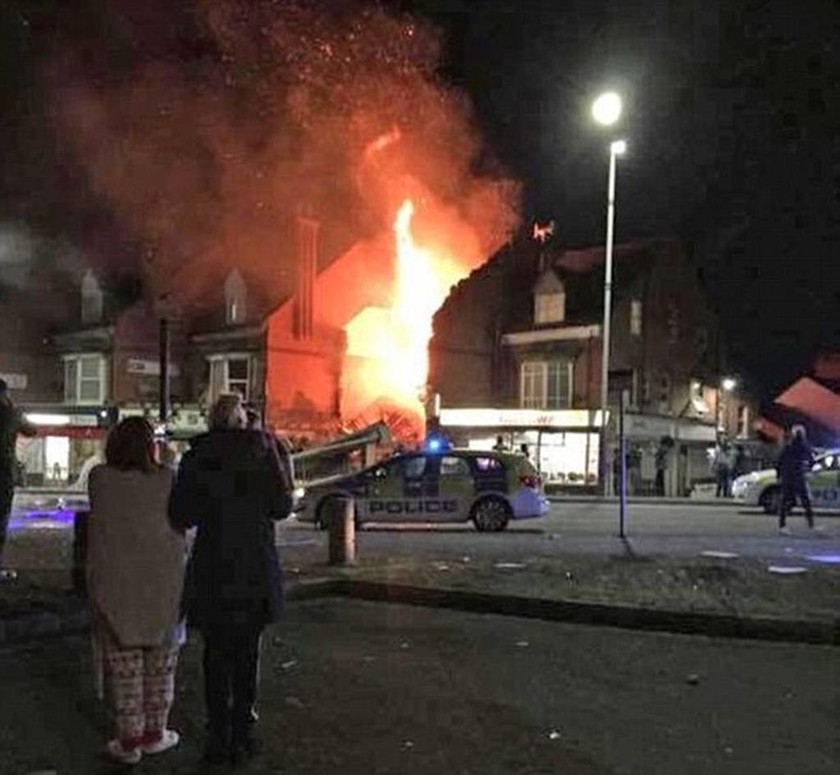 Συναγερμός στη Βρετανία: Μεγάλη έκρηξη σε κτήριο στο Λέστερ (pics+vid)