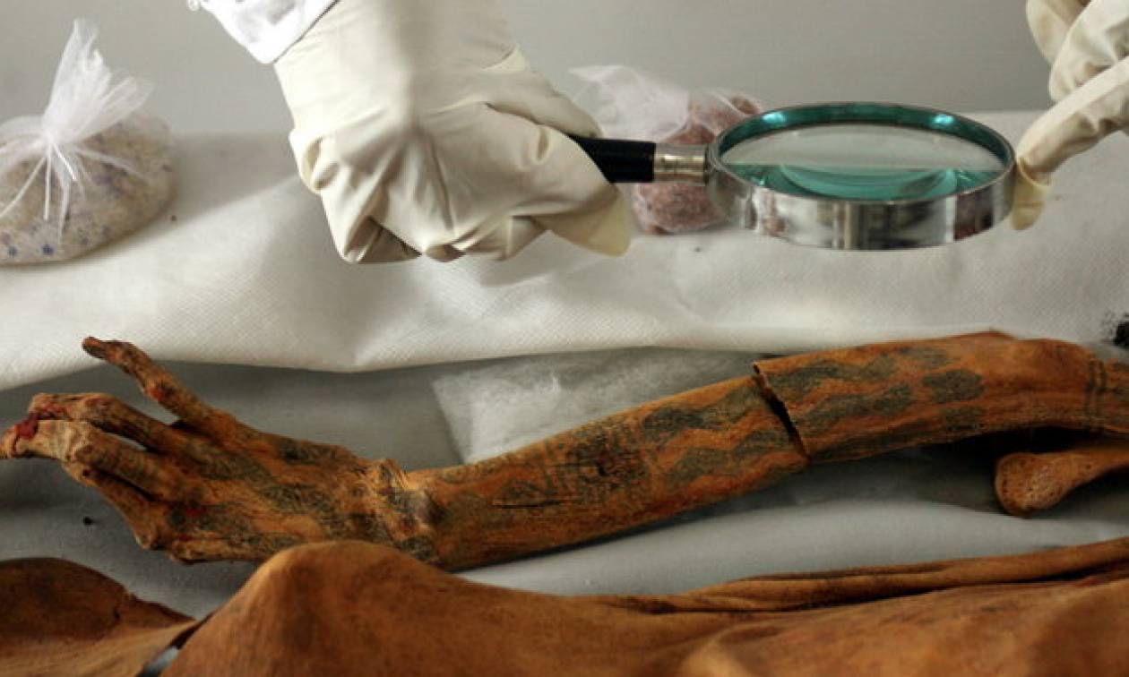 Σε αιγυπτιακές... μούμιες 5.000 ετών τα αρχαιότερα τατουάζ! (pics)