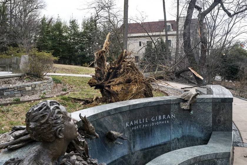 Σαρωτικές καταιγίδες χτυπούν τις ΗΠΑ: Εκατομμύρια σπίτια και επιχειρήσεις στο σκοτάδι – Επτά νεκροί