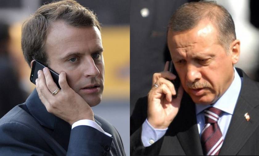 Τηλεφωνική επικοινωνία Μακρόν - Ερντογάν για την κατάσταση στη Συρία
