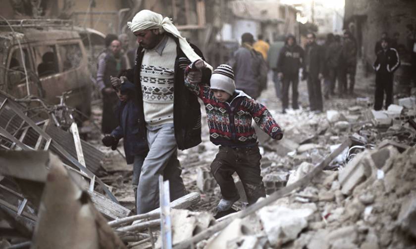Συρία: Τουλάχιστον 76 άμαχοι αποχώρησαν από την ανατολική Γούτα