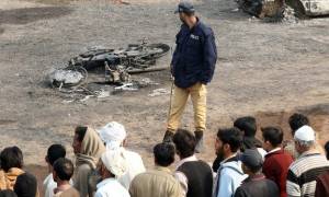 Πακιστάν: Τουλάχιστον 7 νεκροί από επίθεση καμικάζι
