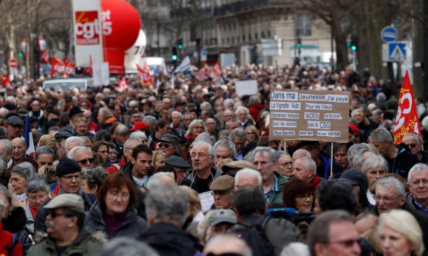 Γαλλία: Χιλιάδες συνταξιούχοι στους δρόμους - Διαμαρτυρήθηκαν για τη μείωση των εισοδημάτων τους
