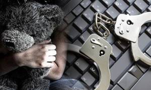 Φρίκη στην Αττική: 43χρονος παιδόφιλος έβλεπε online βιασμούς ανηλίκων