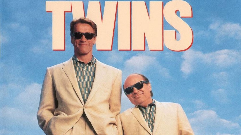 Το σίκουελ της αξέχαστης ταινίας “Twins” με Σβαρτσενέγκερ και ΝτεΒίτο μόλις έγινε ακόμη καλύτερο