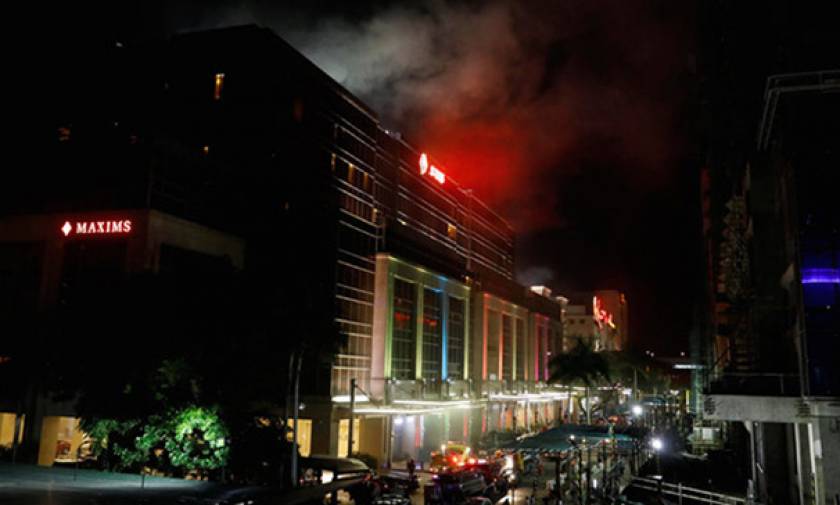Τραγωδία στις Φιλιππίνες: Εγκλωβίστηκαν σε φλεγόμενο ξενοδοχείο